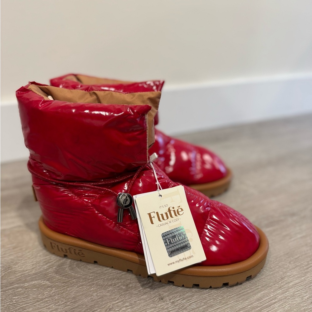 Free People Red Flufie Polar Pillow Boots Size 8 NWT
